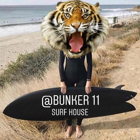 Bunker 11 Surf House Villa ชาร์เนกา ภายนอก รูปภาพ